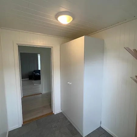 Moderne Feriehus I Bud