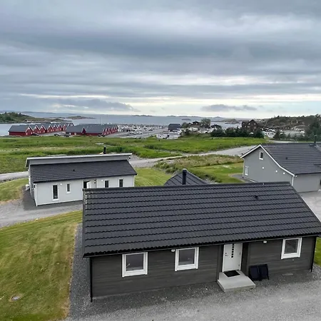 Moderne I Feriehus Bud